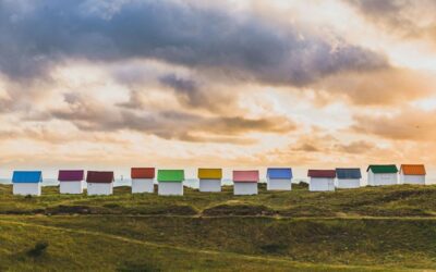 Les cabines de plage de Gouville-sur-Mer, Gouville-sur-Mer, Manche, Basse-Normandie